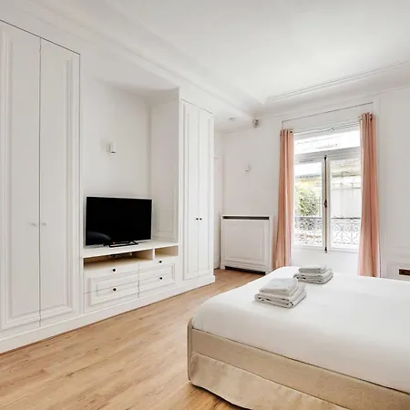 Apartment Chic Flat With Garden Terrace -4br-12p - Trocadero Paris