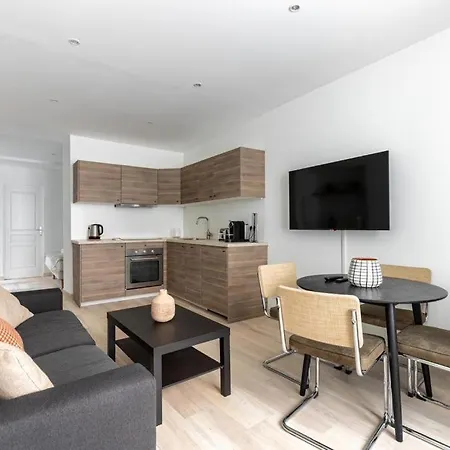 Saint Germain Notre-dame Cosy 1br-4p Appartement *
