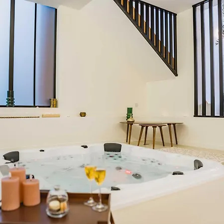 Spacious Loft With - 4br-8p - Montmartre Appartamento