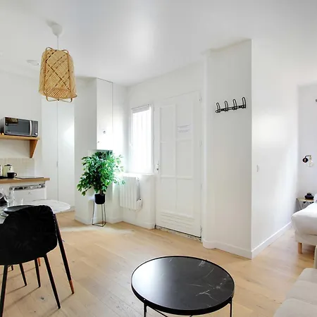 Suberb - 1br-4p - Sacre Coeur Apartamento *