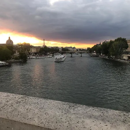 In In Paris