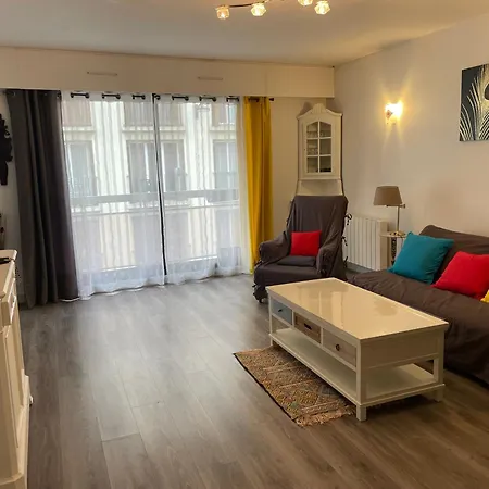 Proche De La Campagne A Apartman *