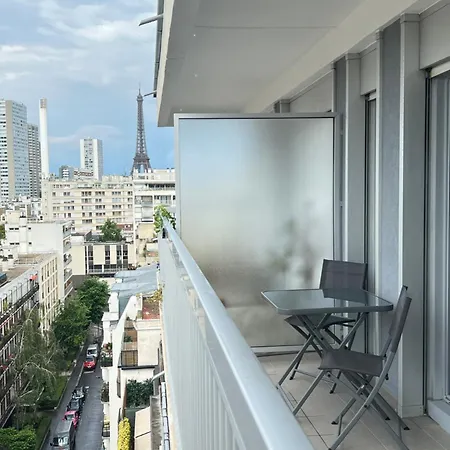 Apartment My Eiffel Tower View *