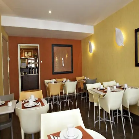 Hotel Ibis Styles Eiffel Cambronne