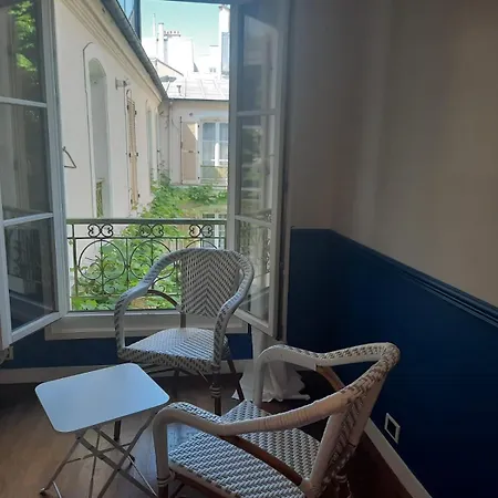 D'hotes Calmes Sur Jardin Batignolles 招待所 巴黎