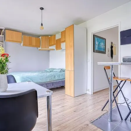 Proche Montparnasse - Le Fondamental - 252b Apartment Paris