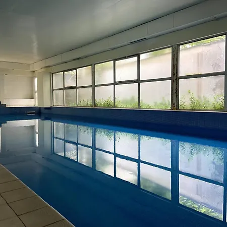 3 Pieces Convention Avec Piscine Apartman *