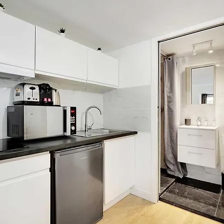 Lovely In The Heart Of Opera Apartment Paris