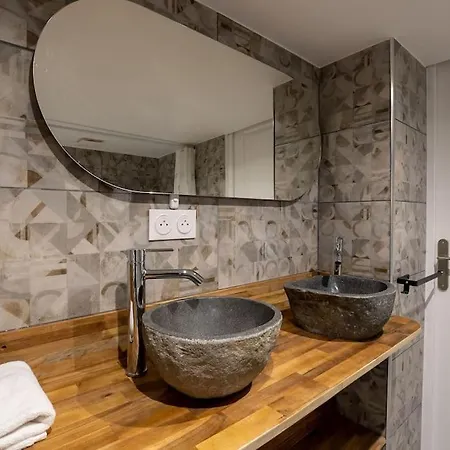 Apartment New 2 Br- 2 Bedroom In 15 Eiffel Clim Paris