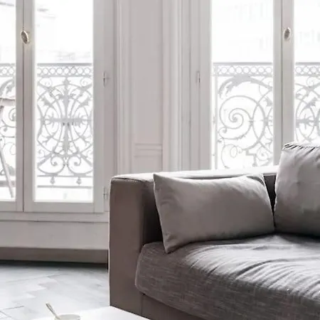 Resplendent Haussmann Design 100m2 - 2 Br Apartman *
