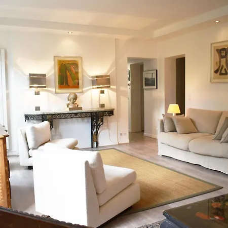 Apartamento Luxembourg Garden París