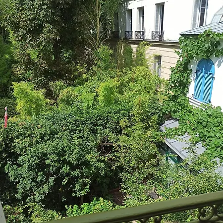 招待所 D'hotes Calmes Sur Jardin Batignolles