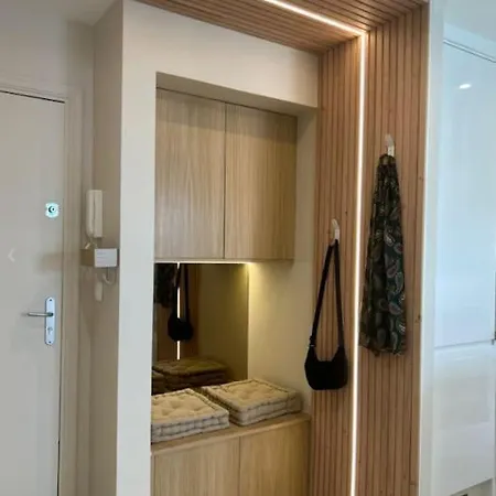 Superb T2 Avec Balcon 10mn De La Gare Montparnasse París