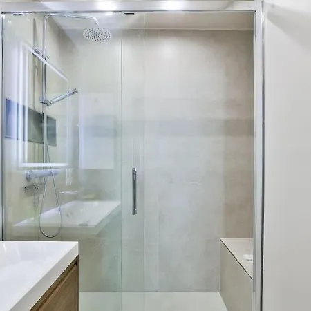 Superb T2 Avec Balcon 10mn De La Gare Montparnasse Apartamento