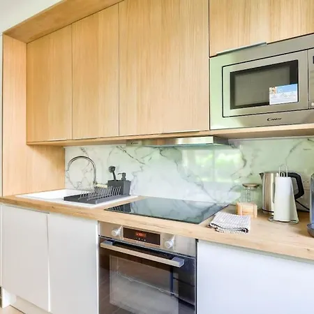 Superb T2 Avec Balcon 10mn De La Gare Montparnasse