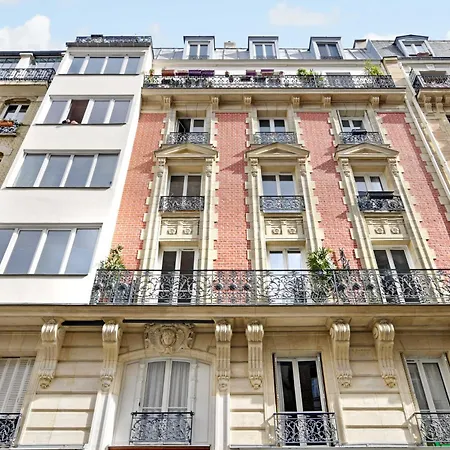 Spacious - 2br- 6p - Grandes-carrieres Apartamento