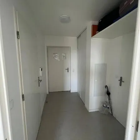 - Batignolles Апартаменты Париж