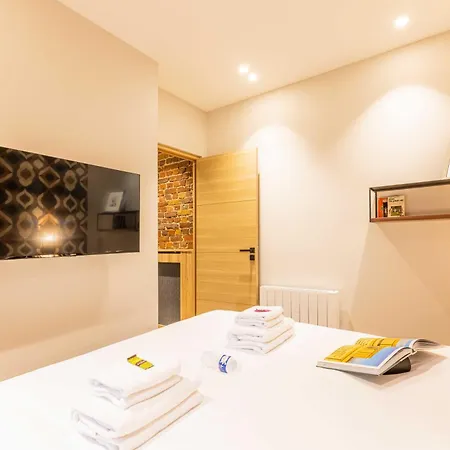 Charming - 2br-6p - Gare Du Nord Apartment *