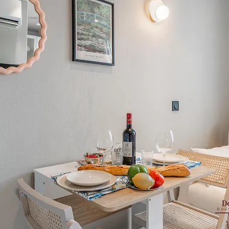 Apartament De Montescal- Montparnasse With Ac 11 To 14m2 In A Prime Location