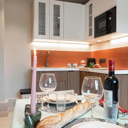 Apartament De Montescal- Montparnasse With Ac 11 To 14m2 In A Prime Location