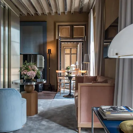 Cour Des Vosges - Evok Collection 5*