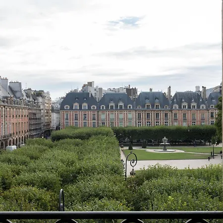 Hotel Cour Des Vosges - Evok Collection