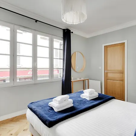 Appartement Pick A Flat's In Montmartre - Rue Lepic *