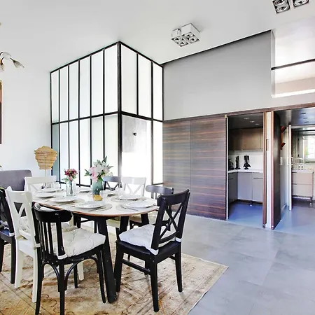 Magnificent - 2br- 7p - Jardin Herold *