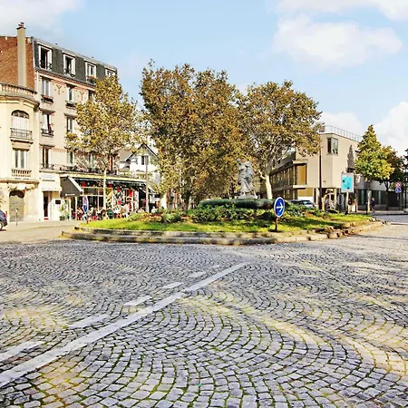 Magnificent - 2br- 7p - Jardin Herold Apartment