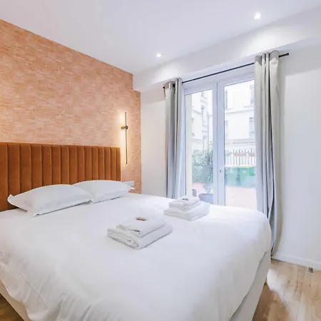 Cozy 2br-6p - Sacre-coeur - Montmartre Apartment