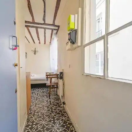 Studio Cosy Dans Le Marais Apartment *