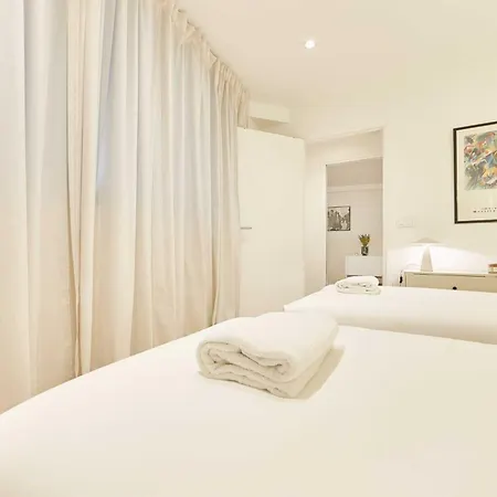 Apartment Classy 2bd-4p - Eiffel Tower Paris