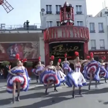 Pigalle Montmartre De 25 M2 - 2 Minutes De La Station Metro Pigalle - 2 Lits Simples Type Gigogne Pour 2 Personnes - Quartier Hypertouristique - Cabaret Moulin Rouge A 200 M, Cafe Aux Noctambules ,cabaret Chez Michou-restaurants-saunas * Parijs