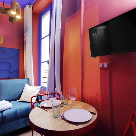 Colourful For 2 - Heart Of Le Marais * Paris