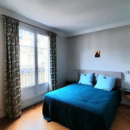 Avenue Saint Honore D'eylau - 16 Apartment