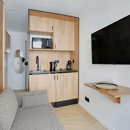 Parc Monceau - Beautiful Apartment *