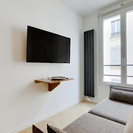 Apartment Parc Monceau - Beautiful Paris