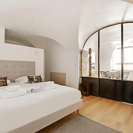 Stylish Flat In The Heart Of The City Apartment