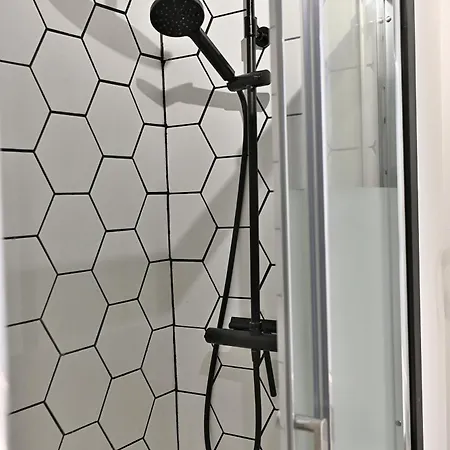 Apartment Sejour Dans Le Quartier Batignole 17eme Paris