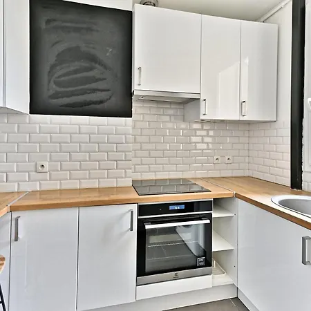 Sejour Dans Le Quartier Batignole 17eme Apartment