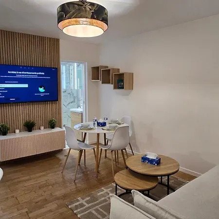 D'architecte En Plein Coeur De 7eme Arrondissement Appartement *