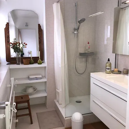 Rue Breguet Apartment *