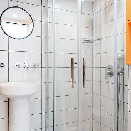 Lavie Maison Twin Sauna * Paris