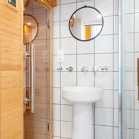 Lavie Maison Twin Sauna * Paris