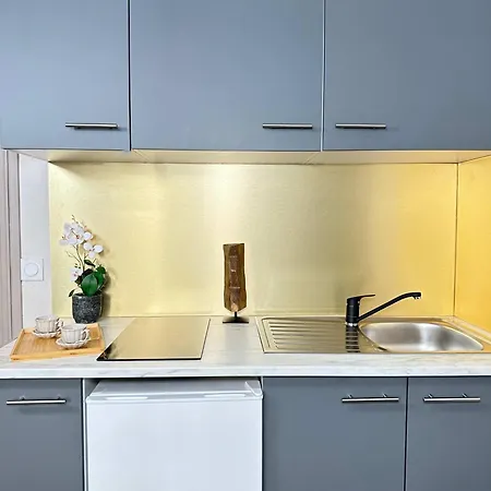 Apartment Elegant Escape Near Arc De Triomphe *