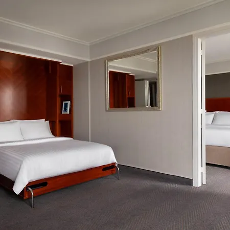 Marriott Rive Gauche & Conference Center Hotel