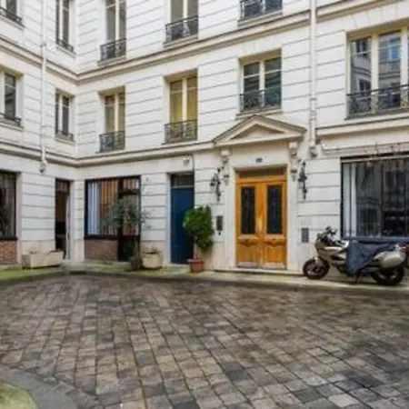 Cosy Apartement In The Heart Of Republique Апартаменты Париж