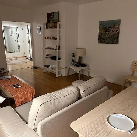 Apparemment Au Coeur De Apartment