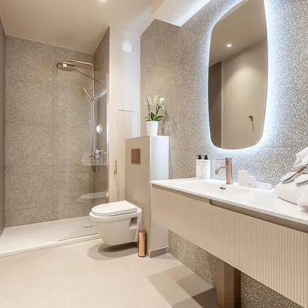 Fl By Sweett Hotel 4*