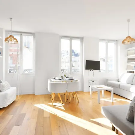 Quartier Saint Michel Notre Dame Free Netflix Апартаменты *